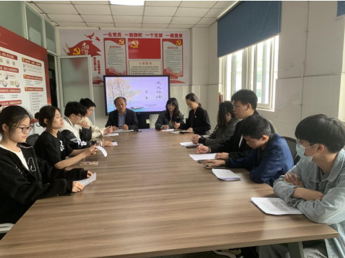 语文教研室举行“美文荐读”比赛