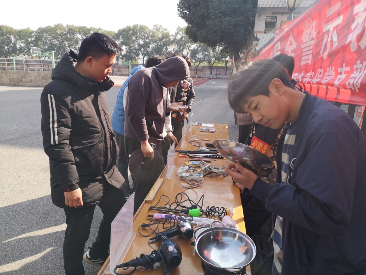 机械工程学院举办宿舍安全现场教育活动