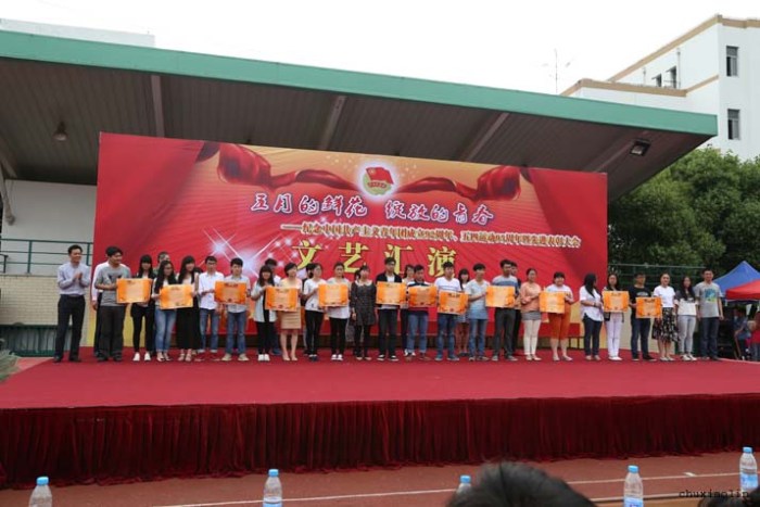 1490242511530028196.jpg 20140526095419185_s.jpg