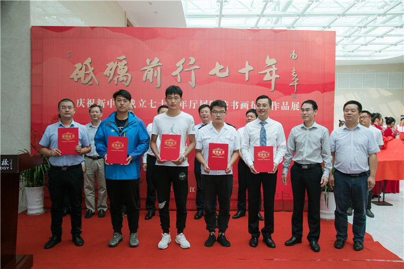 1569564678607063775.jpg DLWY6056.jpg