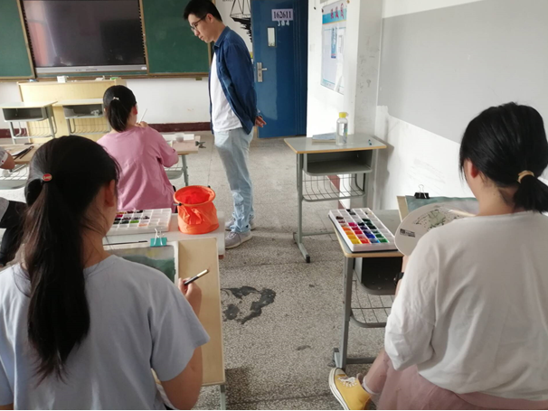 信息管理学院举办绘画设计技能竞赛